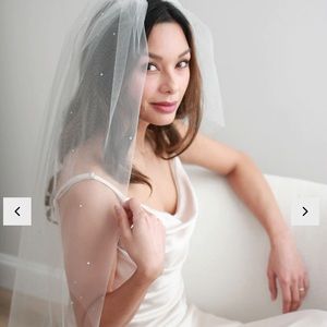 Darreth Colburn scattered rhinestone veil